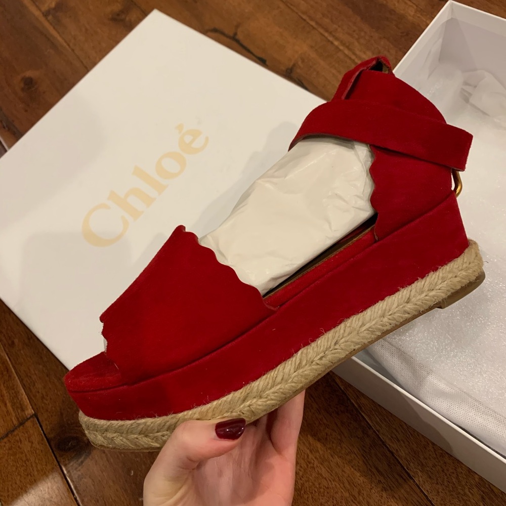 Perfect Chloe espadrilles!